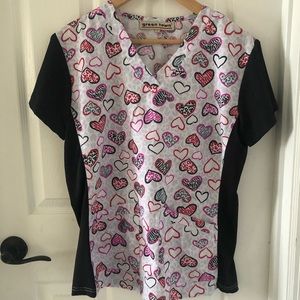 Scrub top hearts size small stretchable sides